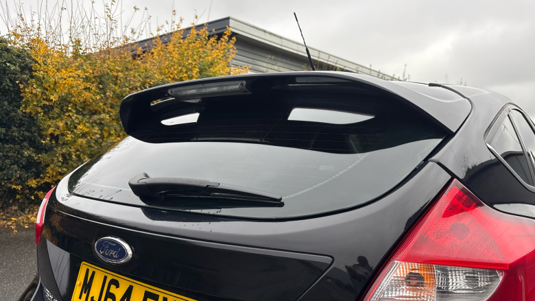 Ford Focus 1.6 182 EcoBoost Zetec S 5dr Petrol Hatchback